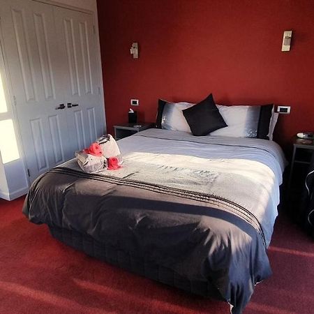 De Vine Martinborough #14A Villa ภายนอก รูปภาพ