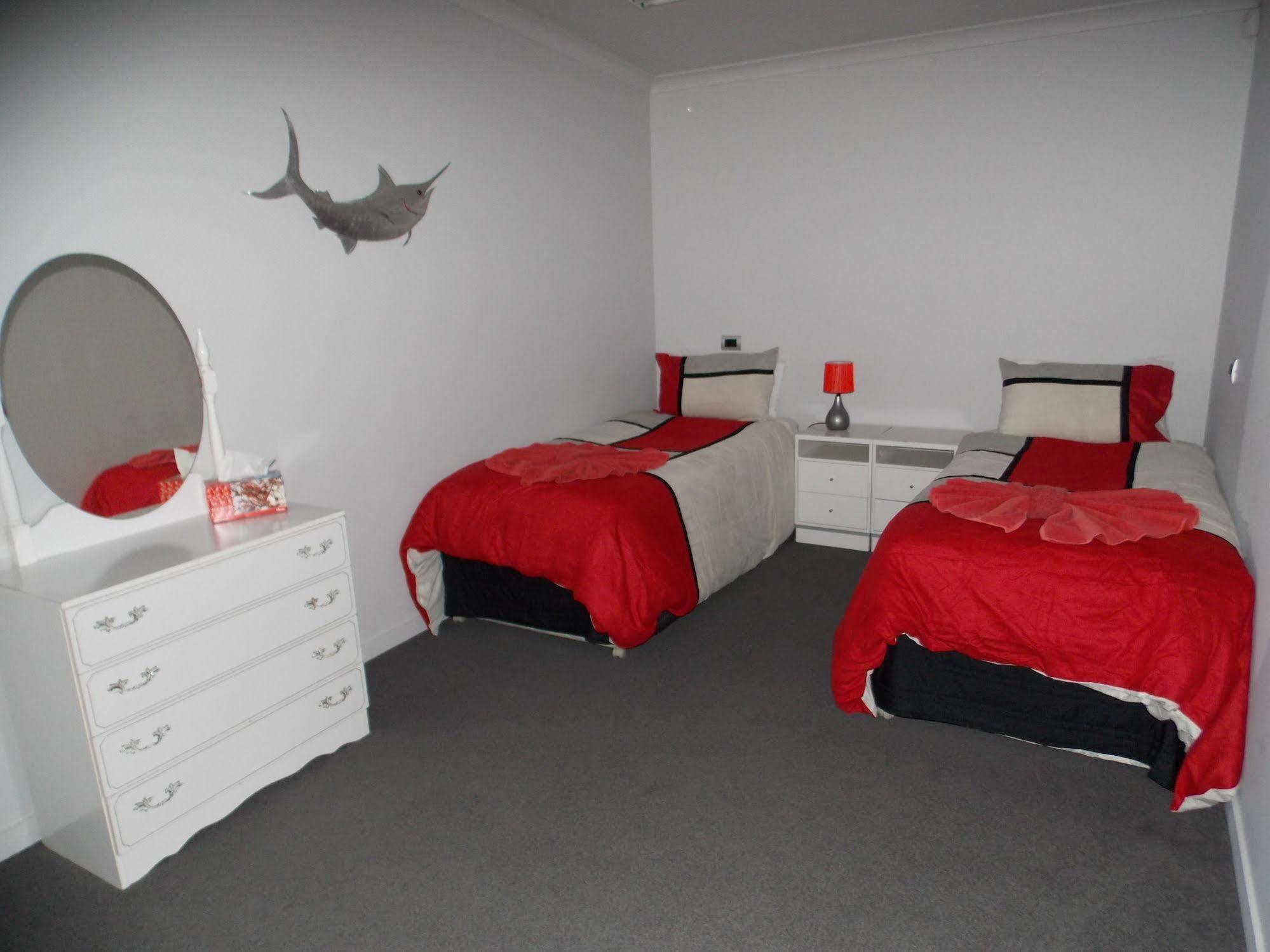 De Vine Martinborough #14A Villa ภายนอก รูปภาพ